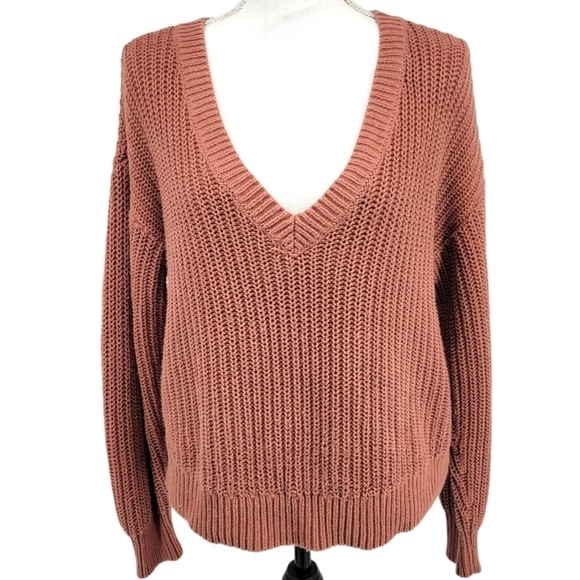 PINK Victoria’s Secret Oversized Crochet Jumper/Sweater Size XS - Picture 3 of 15